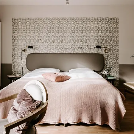 June Stay Berlin City West-3